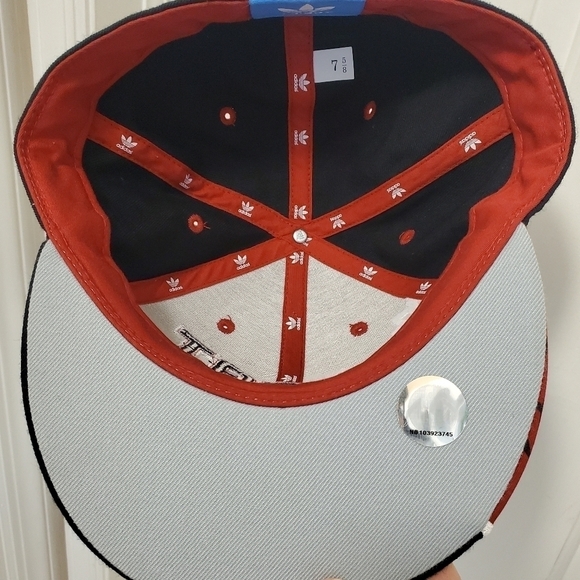 Adidas Miami Heat Fitted Cap size 7 5/8 Black red white 100% wool - Picture 4 of 8